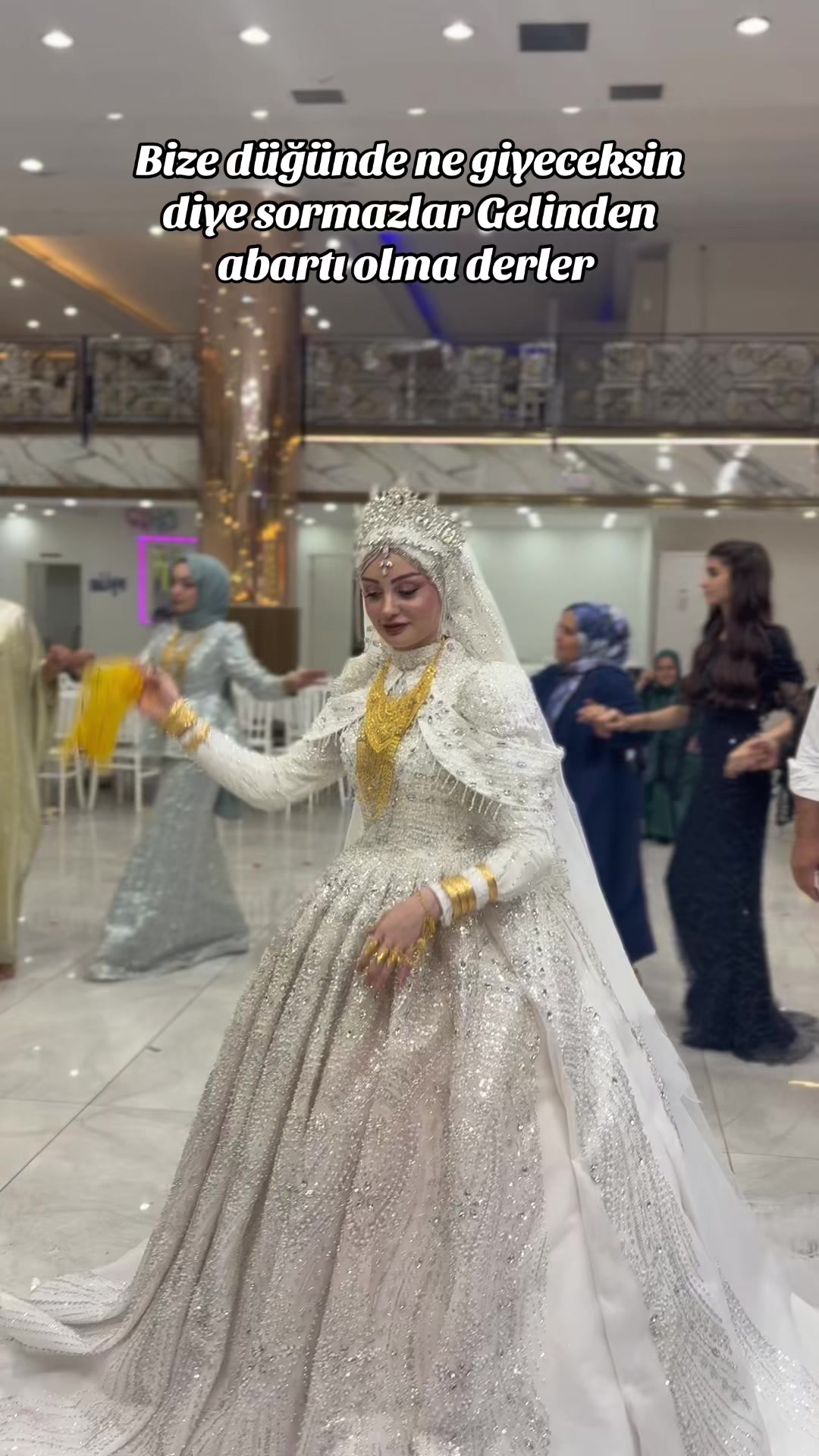 @Elif Bayrak