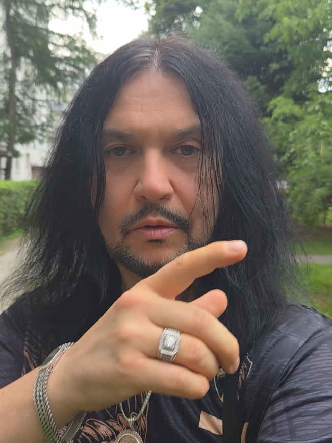 @Paweł Mosiołek