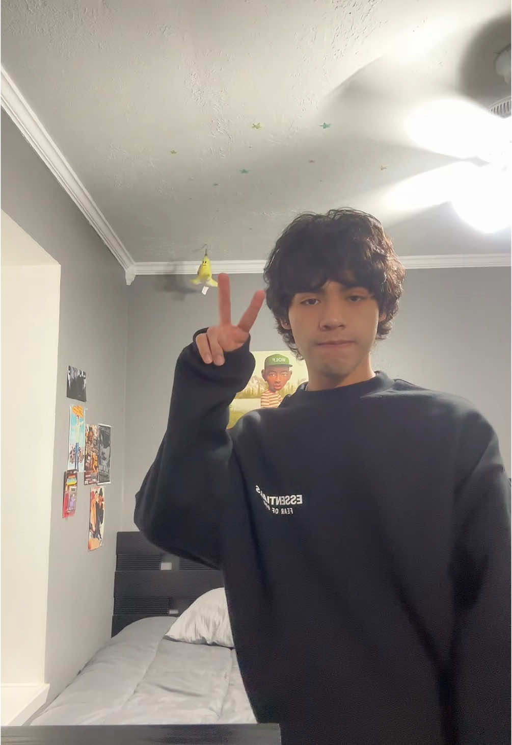 @alex :𝟑