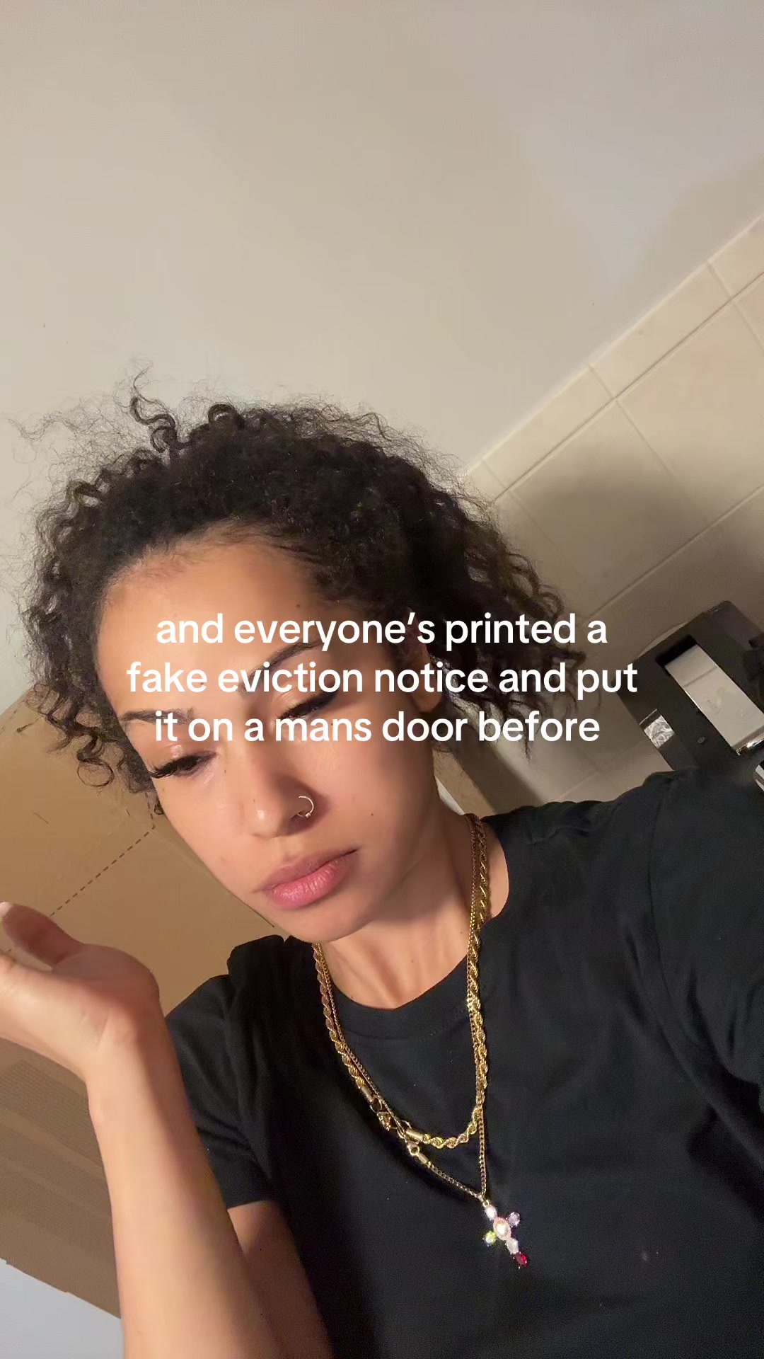 @ELLENIA MIONI