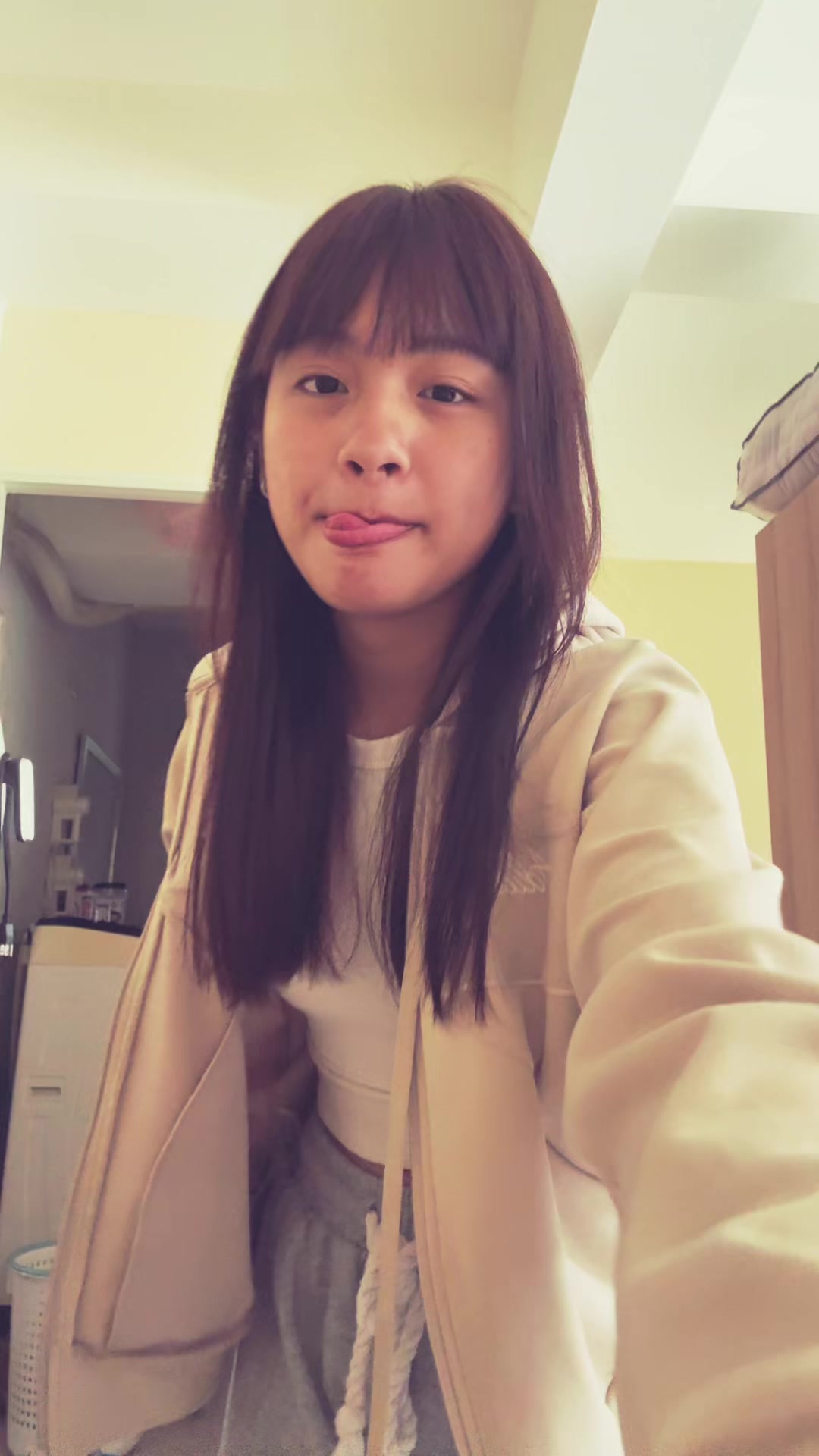 @ㄩˋ潔🪢