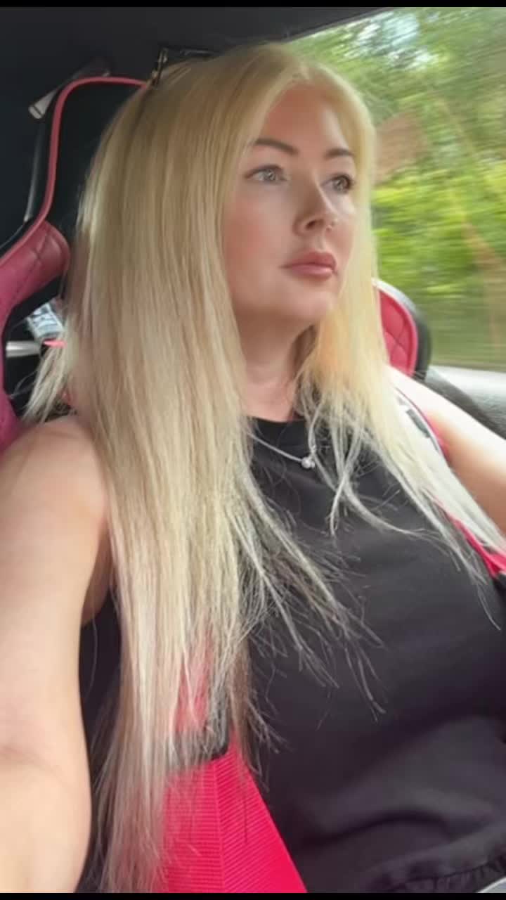 @Kelliespug That Car Girl