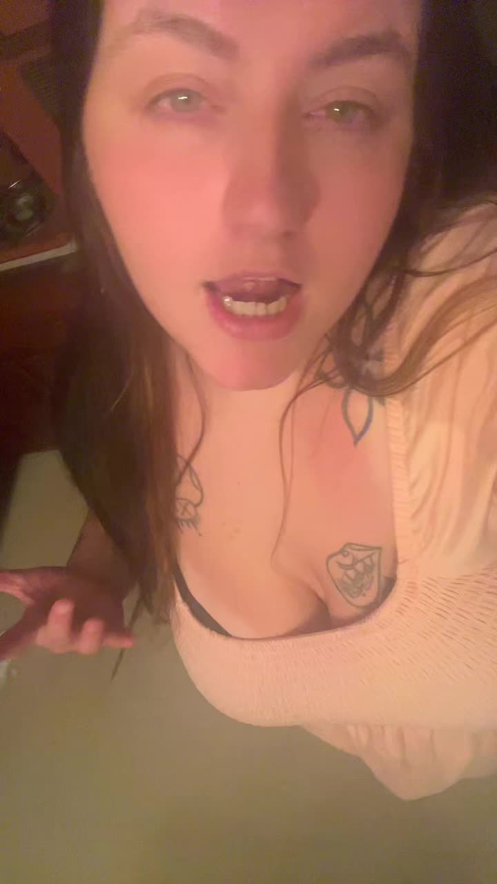 @Dani 🐰😍🎃👻