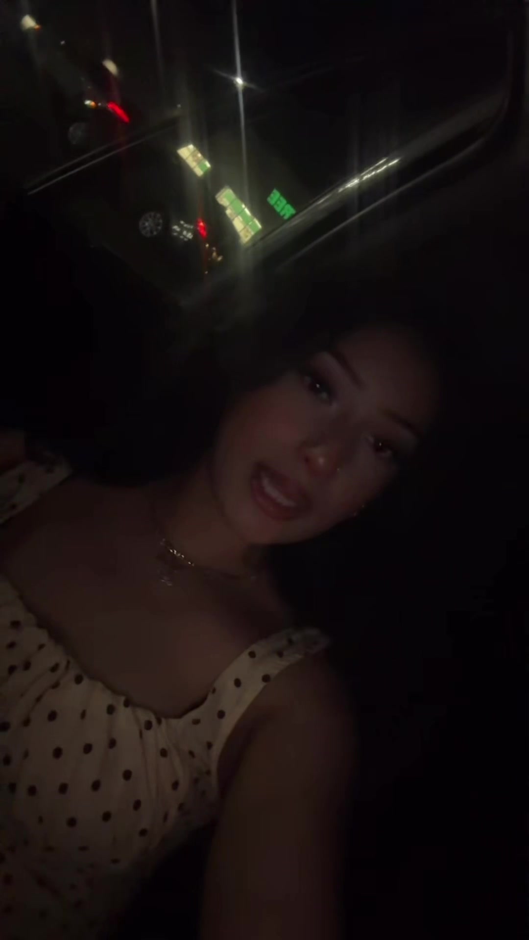 @👸🏻