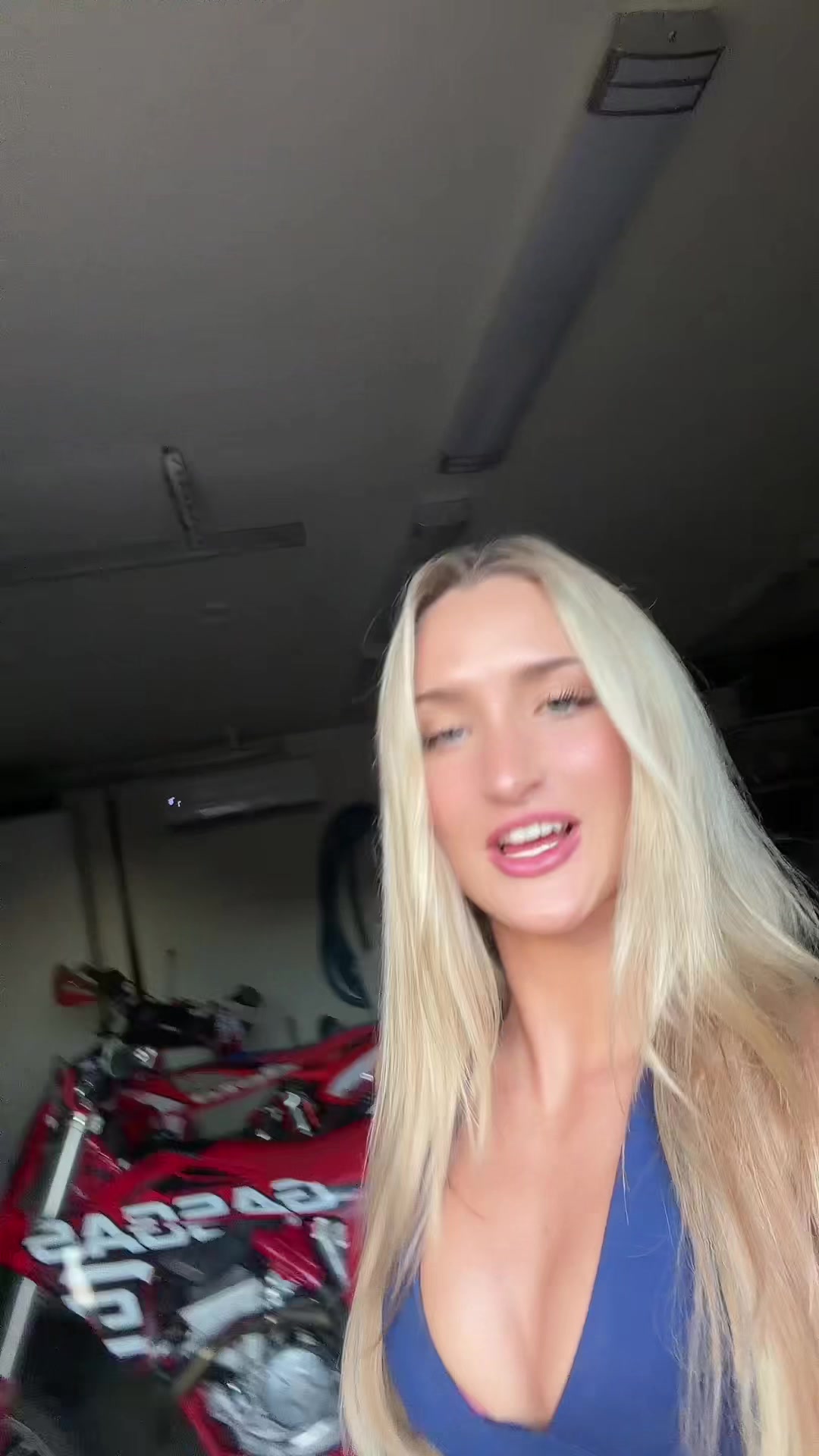 @Sienna🏍️💋