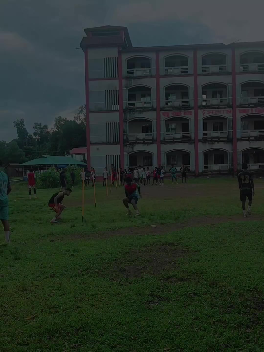 @Altaf messi 10