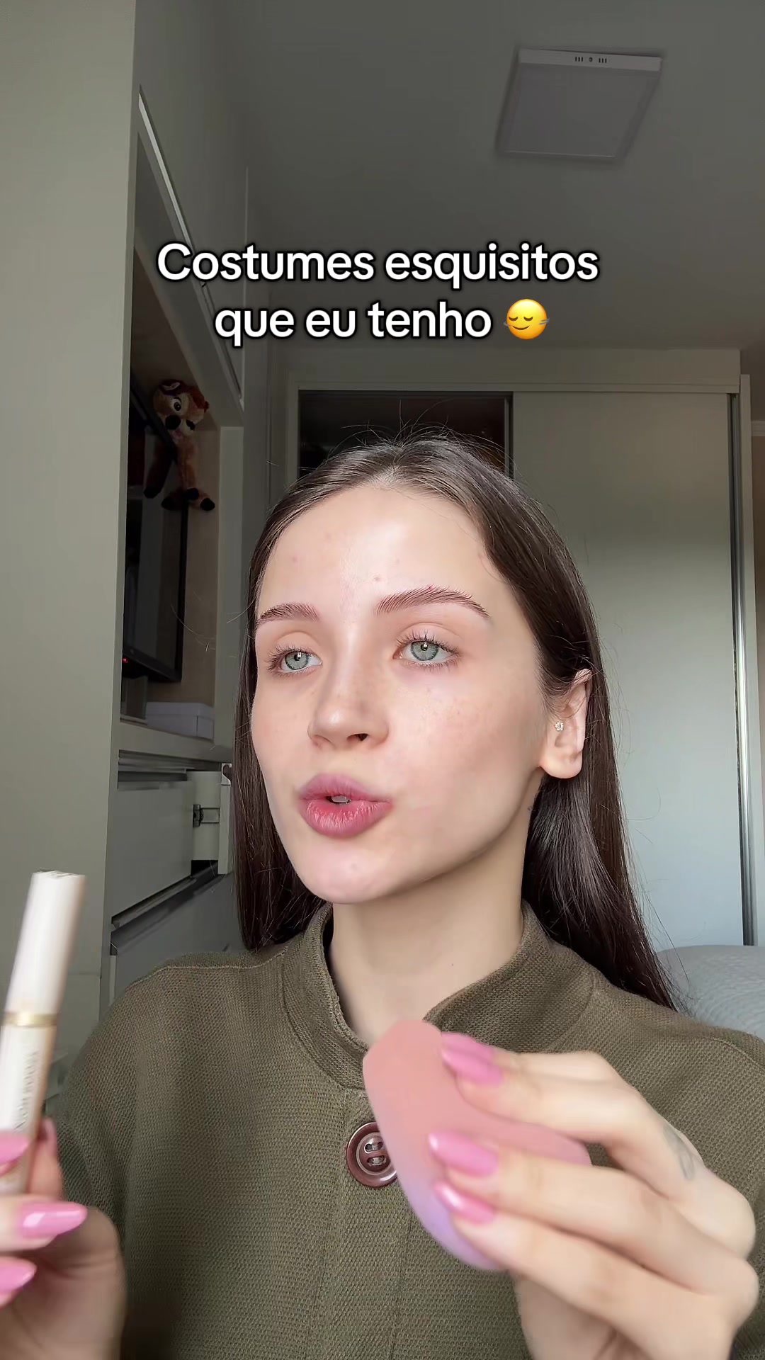 @Maria Nicolly