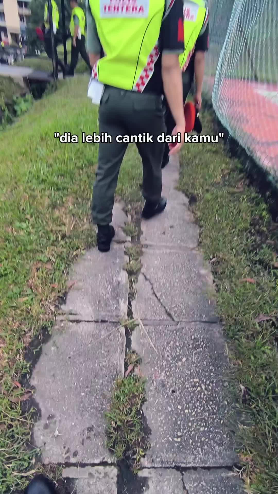 @MUHAMMAD HANIS