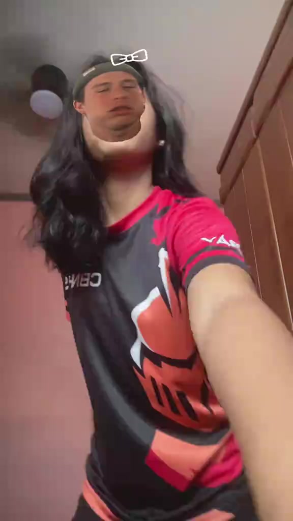 @THE EDITOR✓