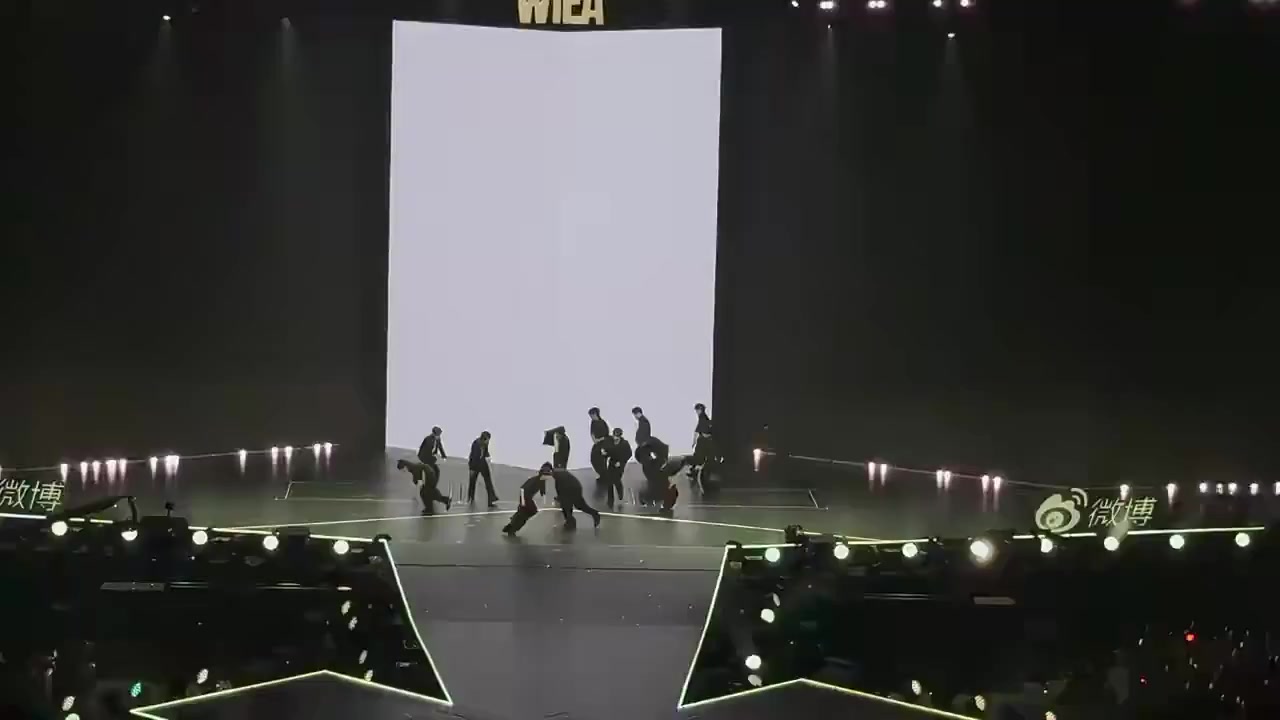 @우리