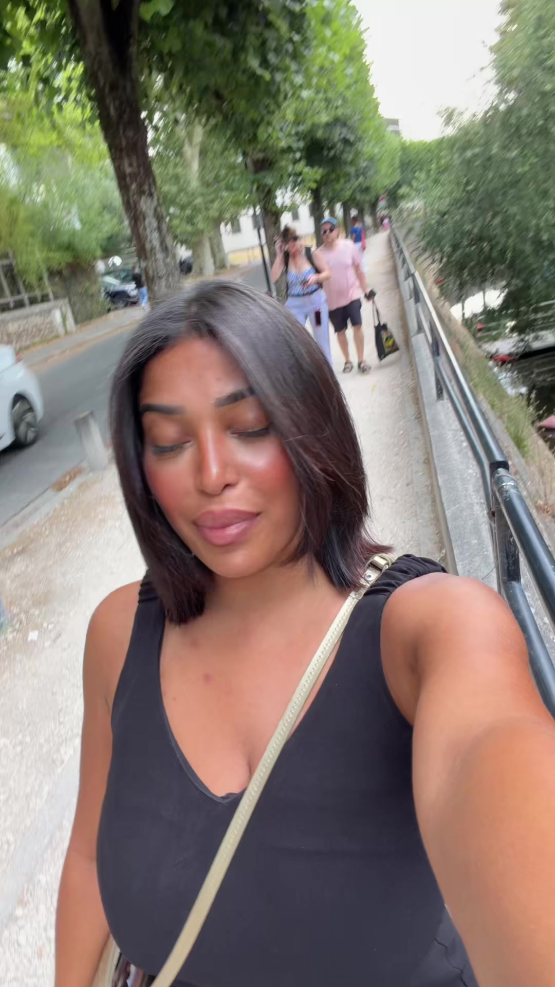 @Cam&eacute;lia DR 🌸