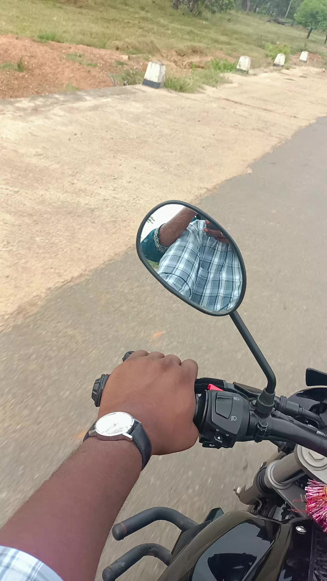 @Sasi . Anu