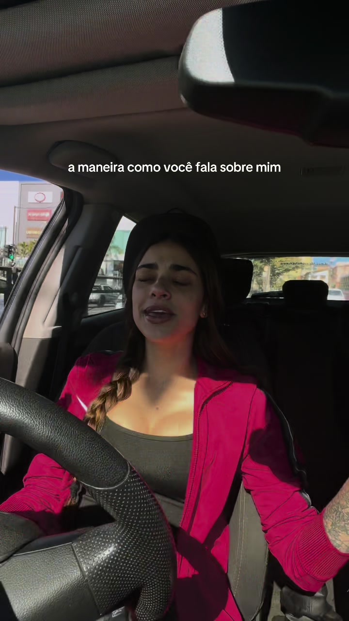 @Naíla