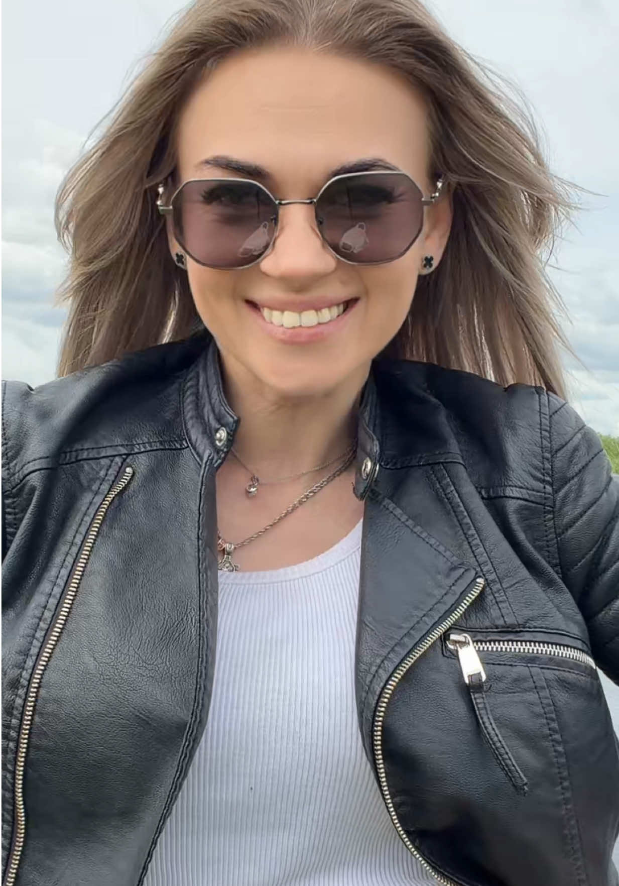 @🤗 На💯ящие подруги 🤩✌️
