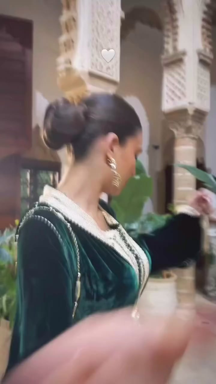@FARAH EL KHALIFI