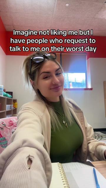 @ᔕᗯᗩYᑎE👑
