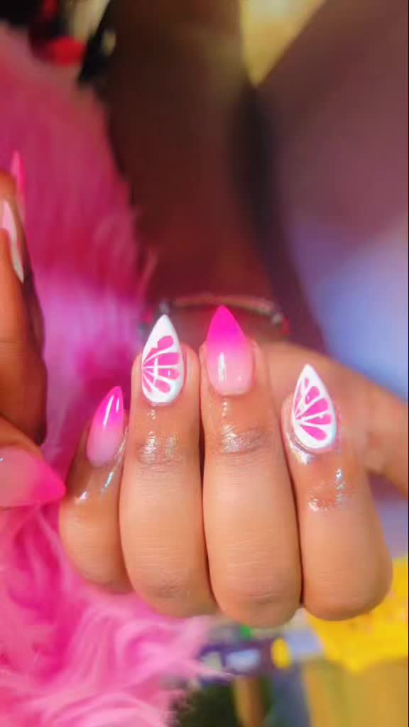 @Marriott Enock Nails pal salon