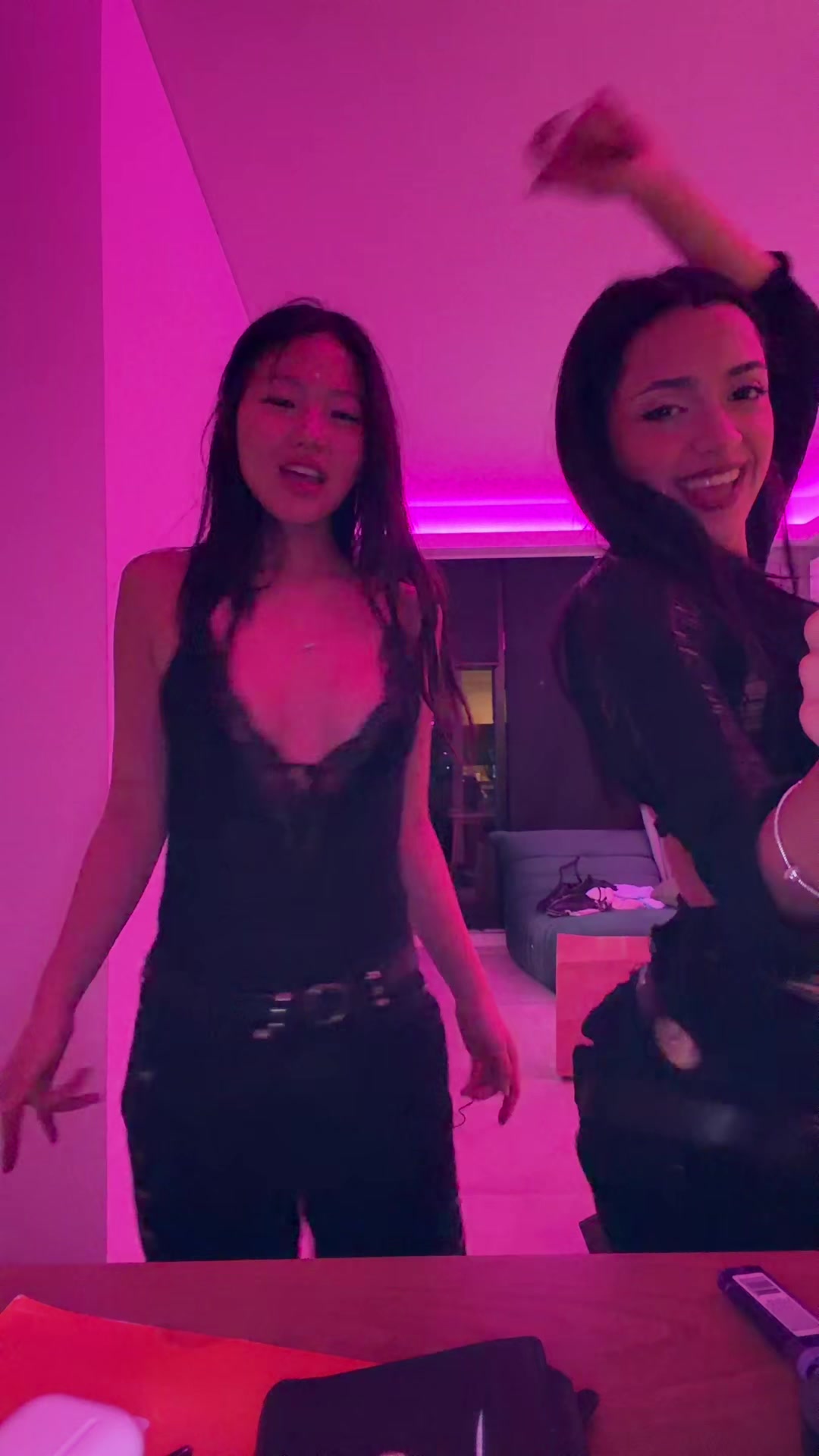 @thequeenofasiaa