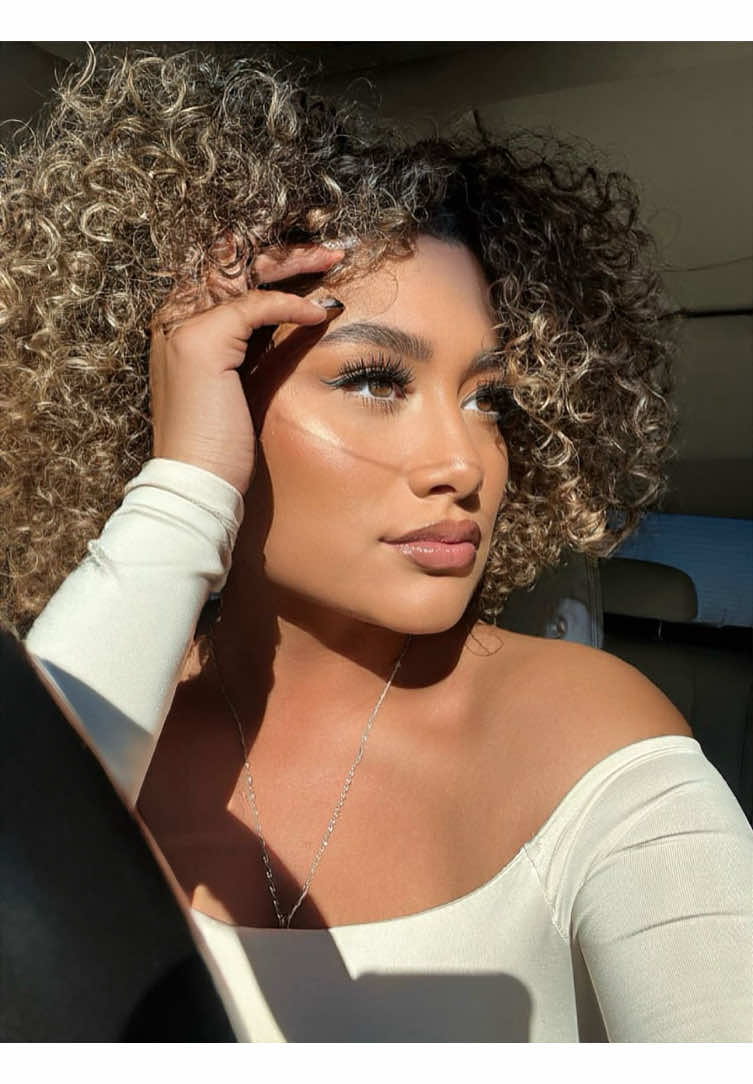 @Belleza Salvadore&ntilde;a 🇸🇻
