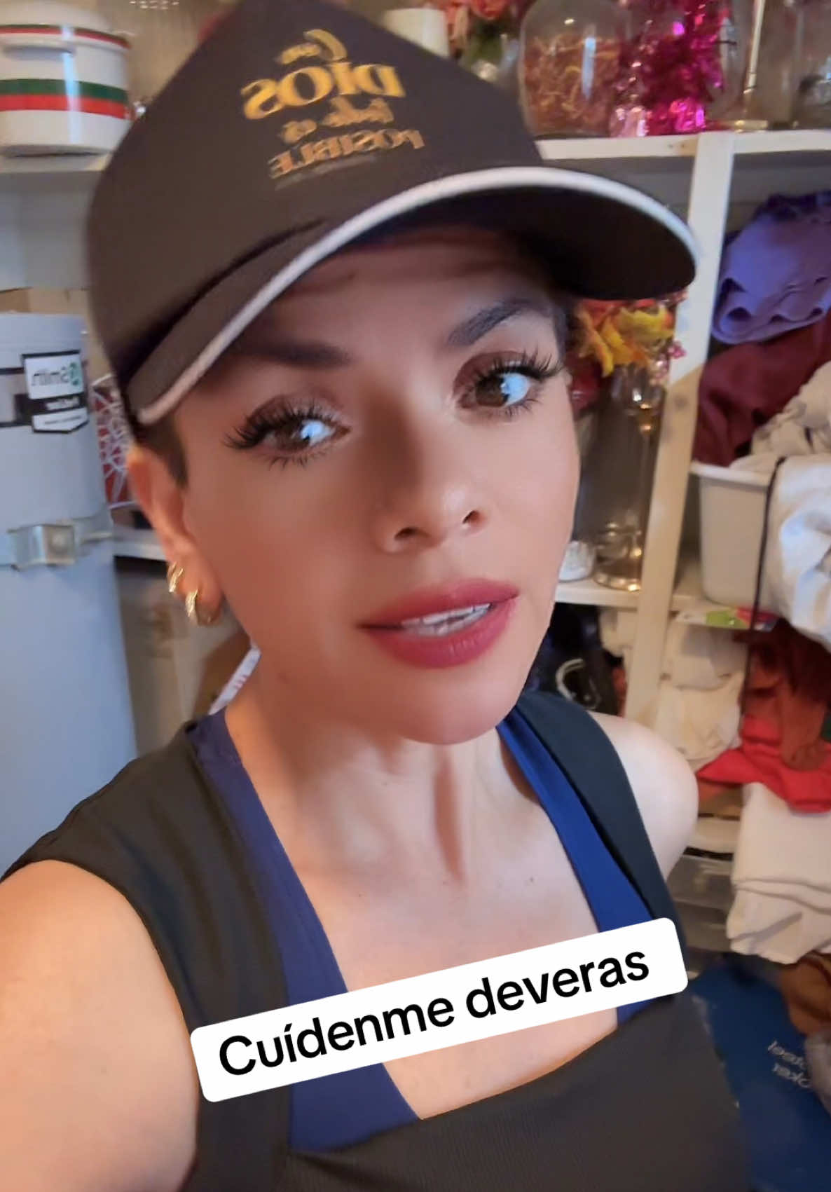 @vickisisepuede