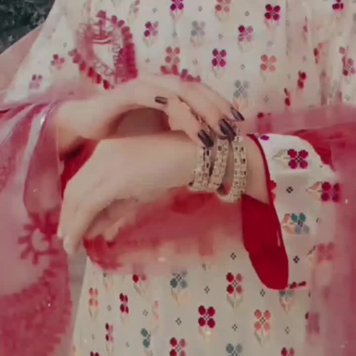 @عریشہ ملک 👑