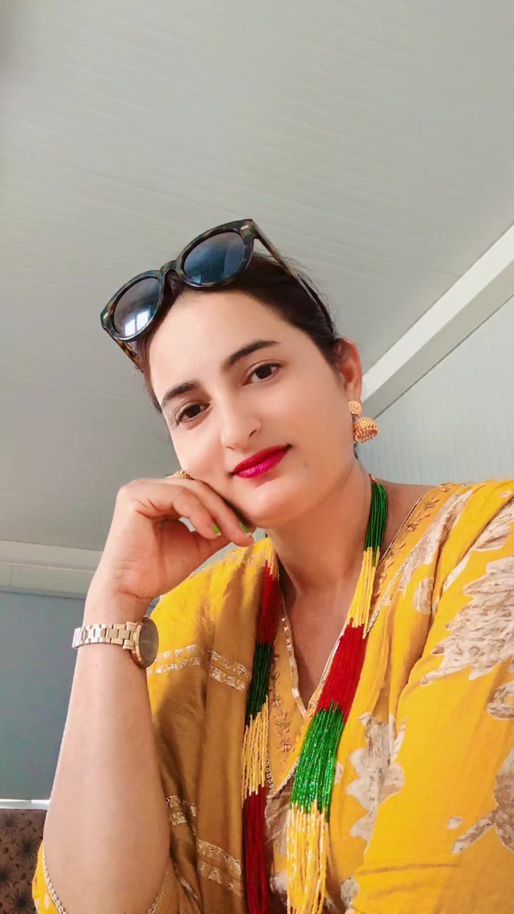 @आमाकि कान्छि छोरि9815
