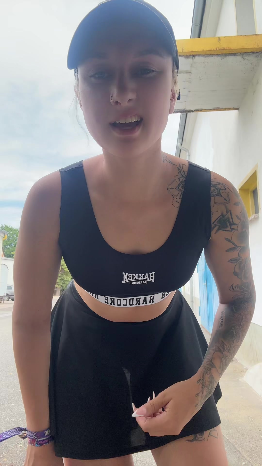 @Gabberbarbieee