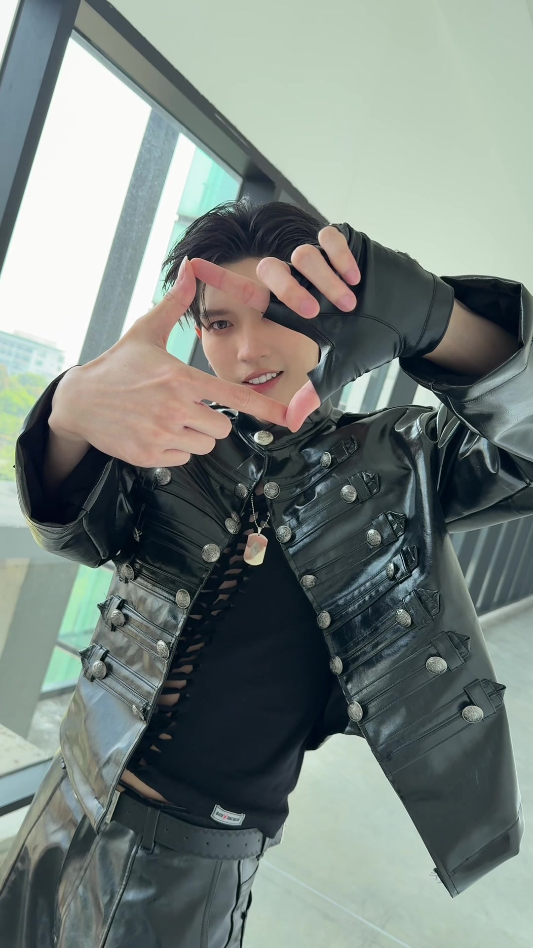 @JASP_EROFFICIAL