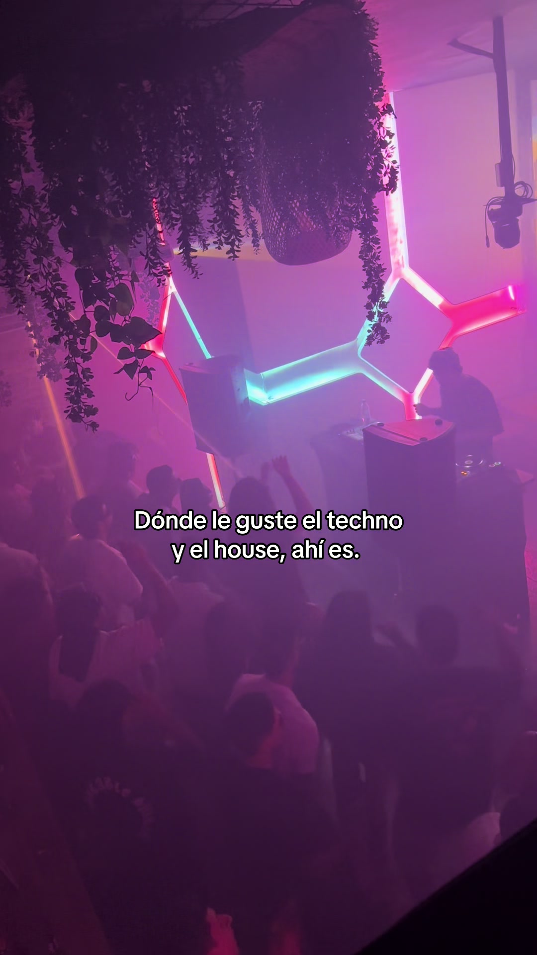 @N A N D O X