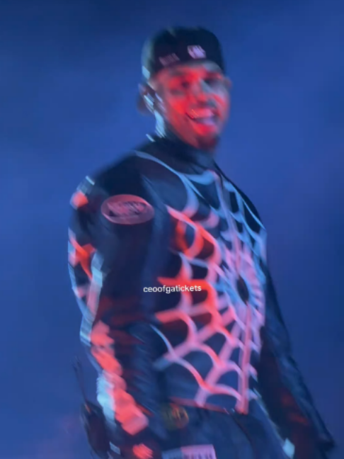 @chrisbreezybrown
