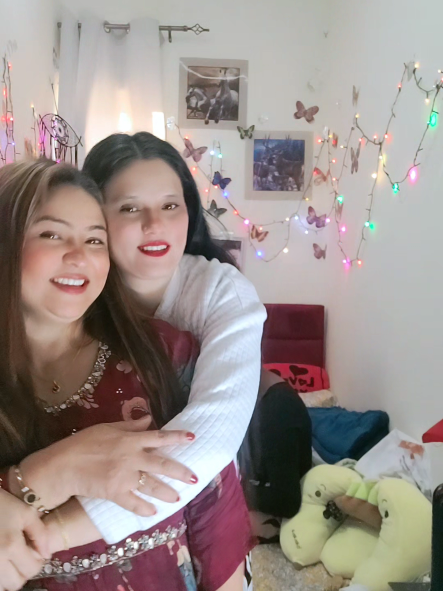 @👩&zwj;👧&zwj;👦💫Sumee💝🦋🧚&zwj;♀️