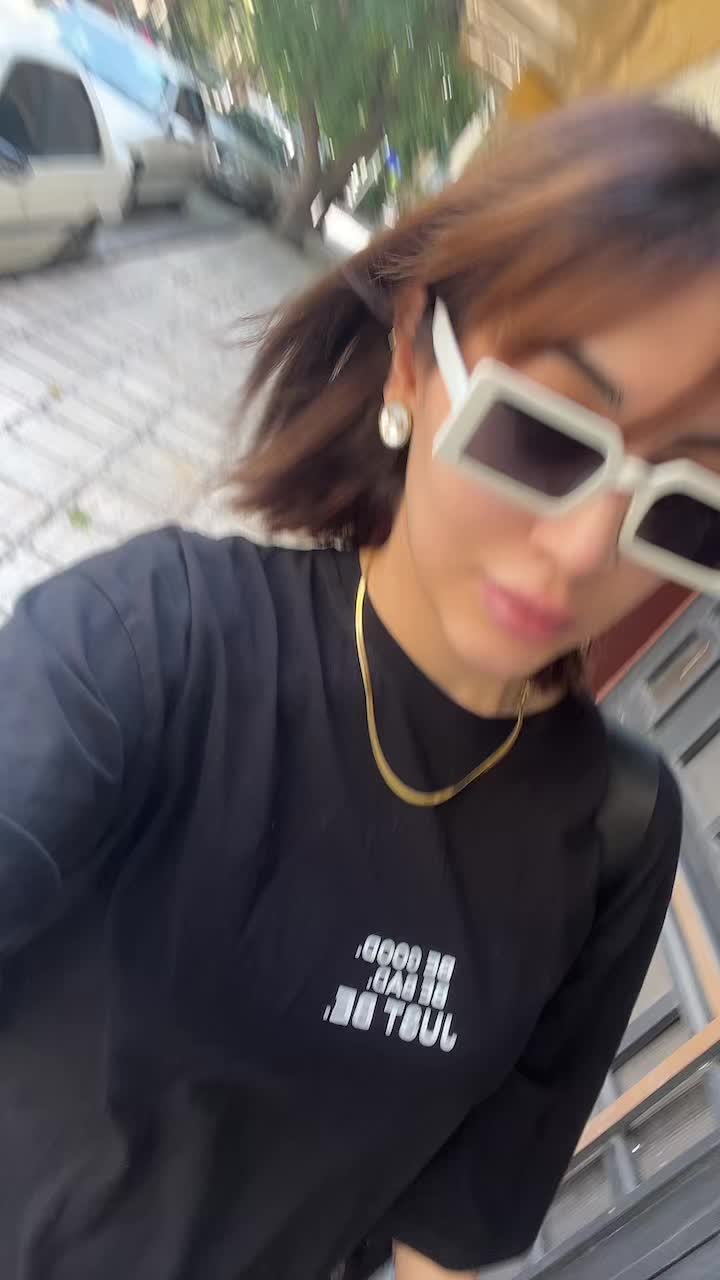 @yeganeh_hsn