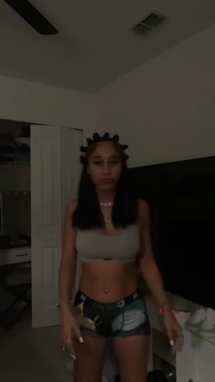 @tinylilgeekedbih