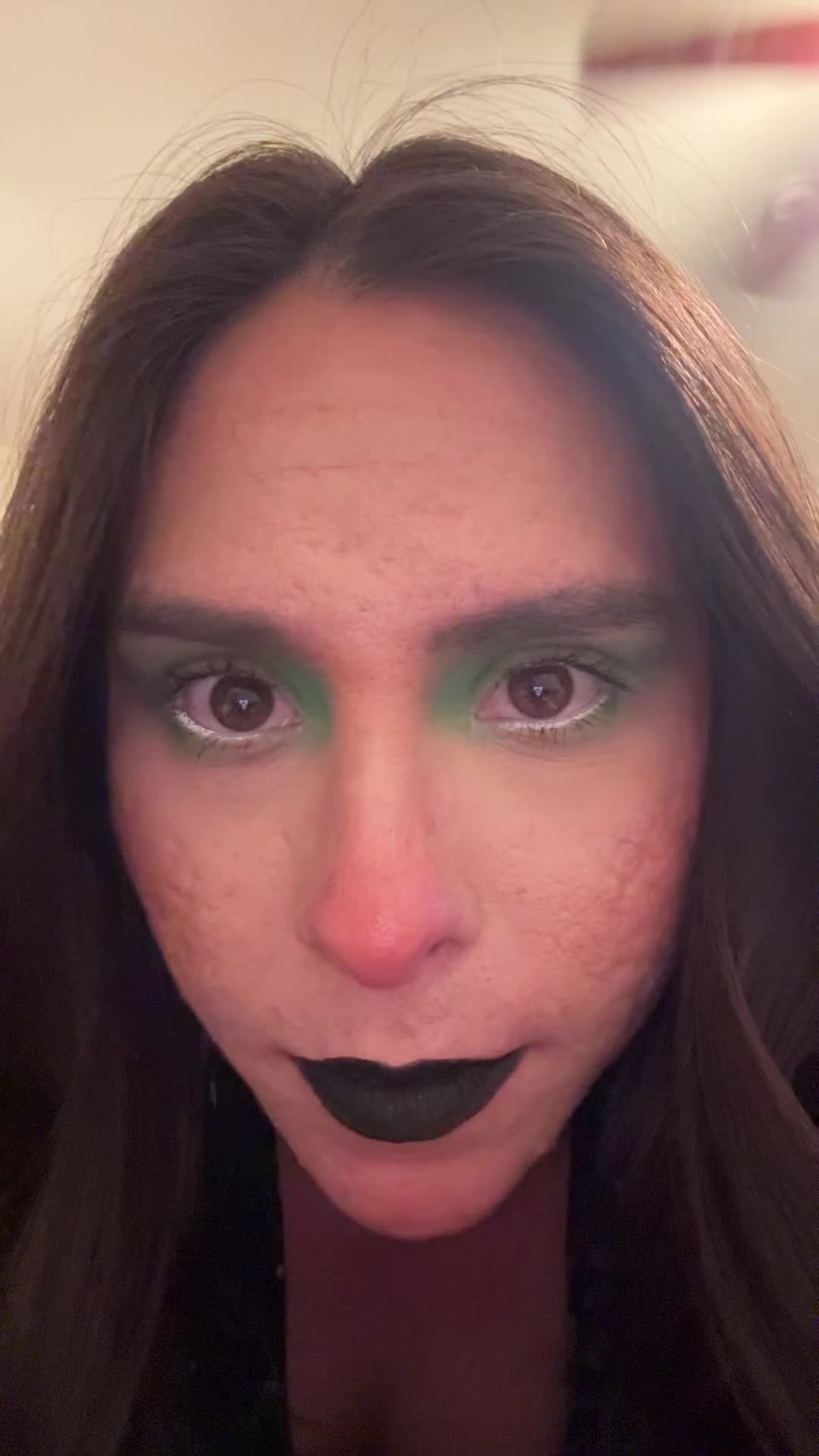 @hippierunaway