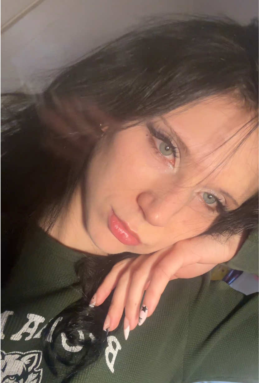 @vicky