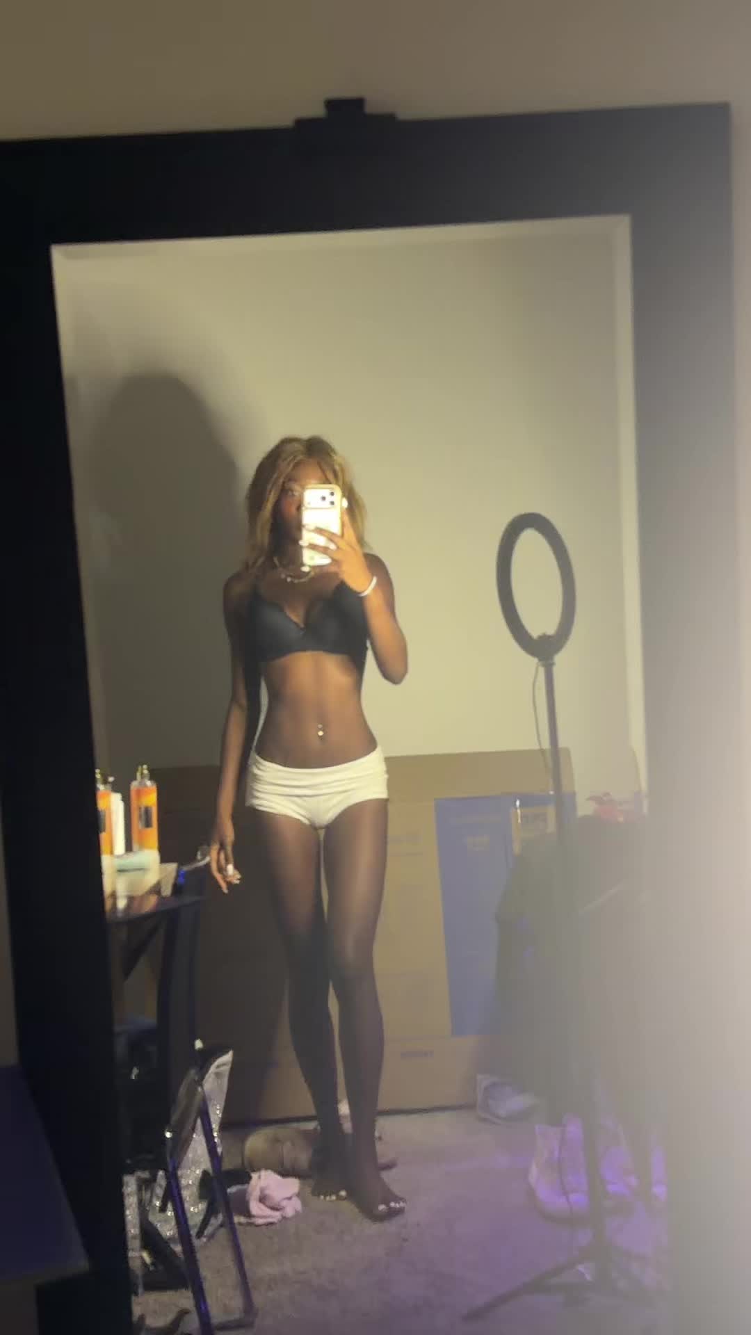 @ari🪼