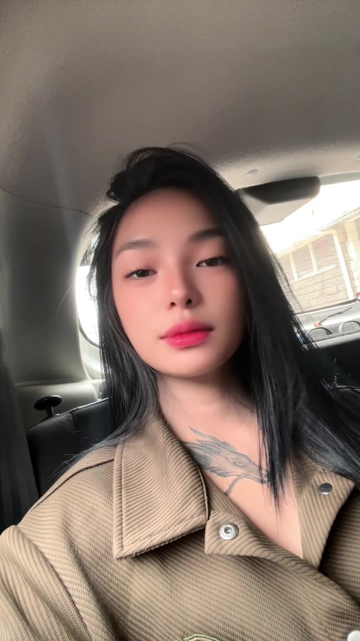 @️