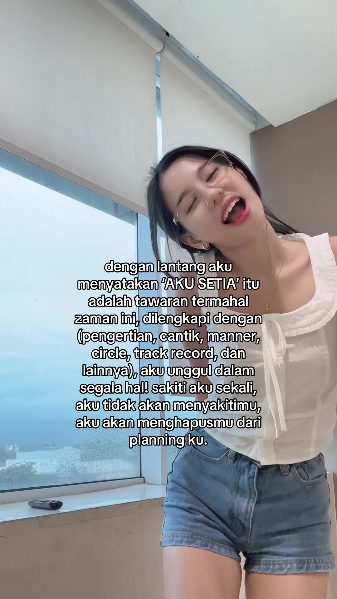 @Uni/cece.