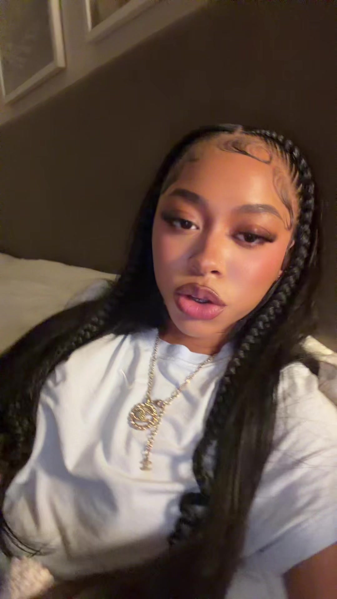 @Brattyfindomnii 👸🏽