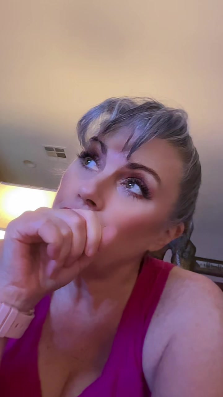 @Holly - GenX ❤️&zwj;🔥💋🤘🤗🏹