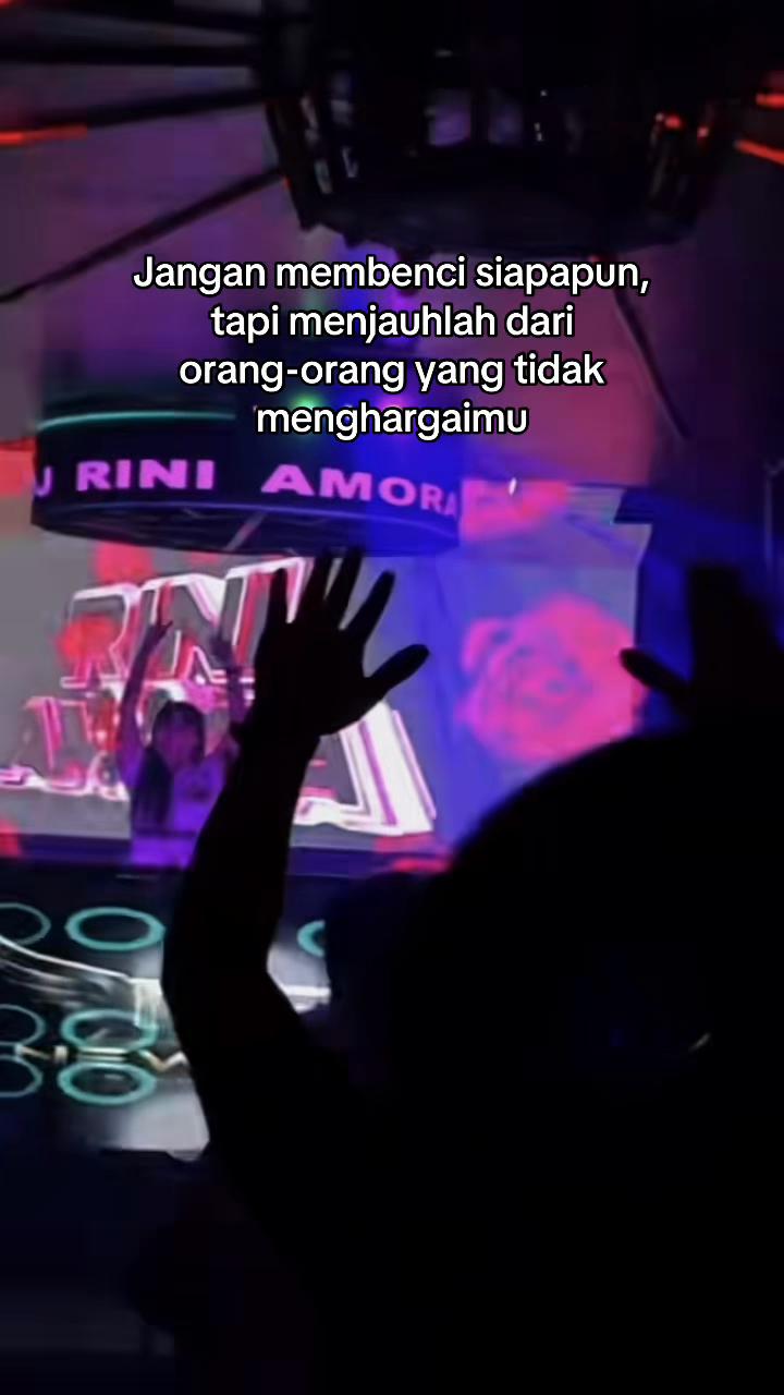 @dj.rini.amora
