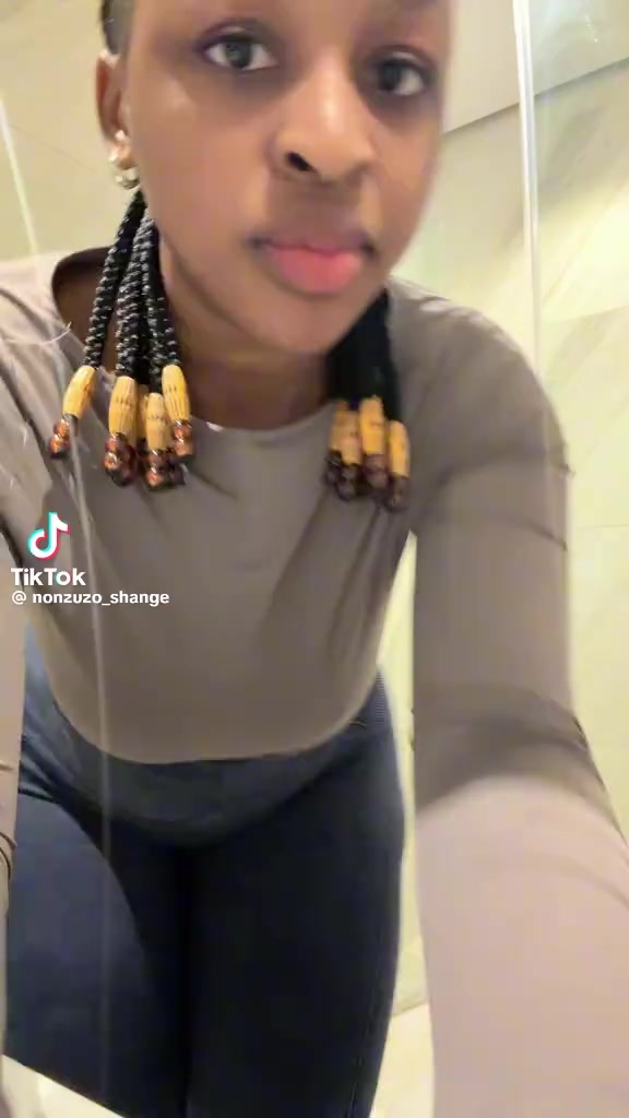 @Livhuwani