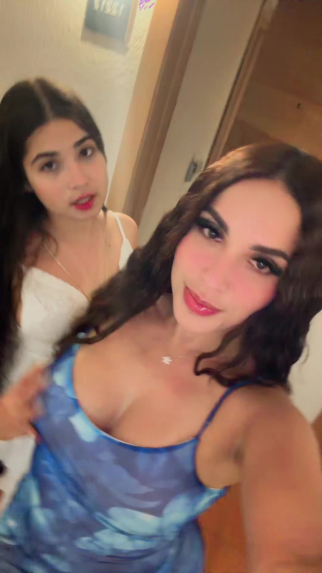 @Cynthia Leon423