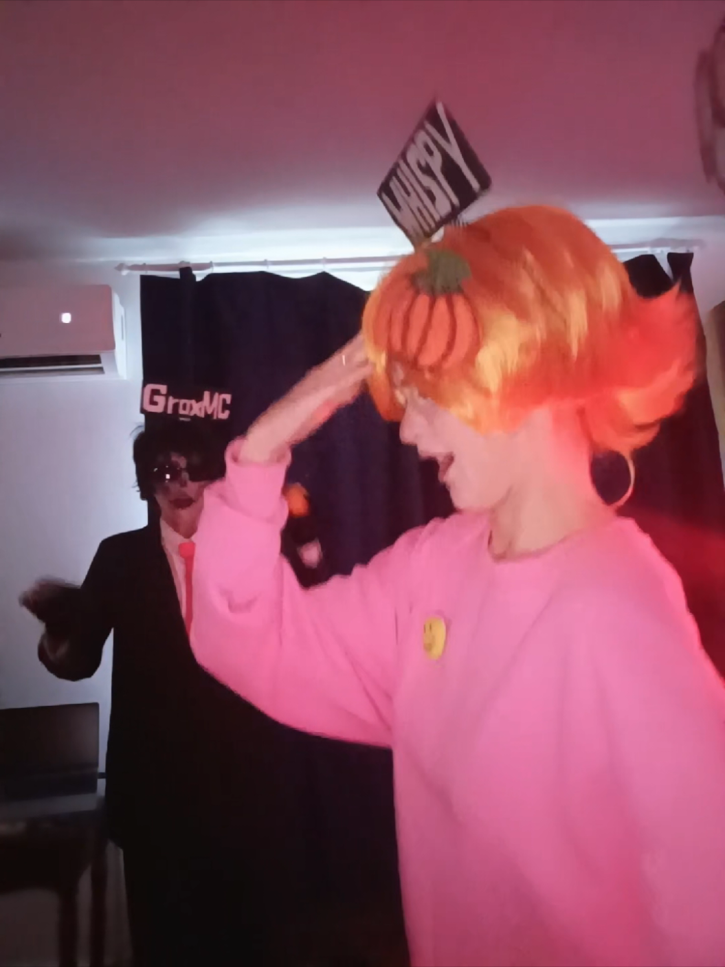 @Эрен😨ム@