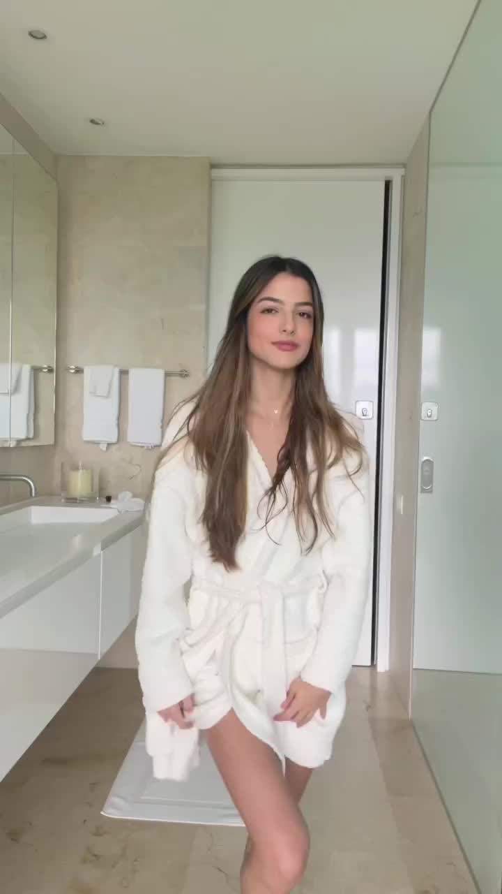 @Julia_Martin