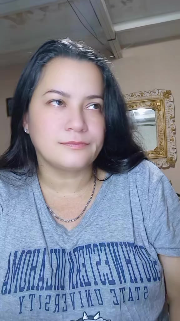 @Alejandra 💜