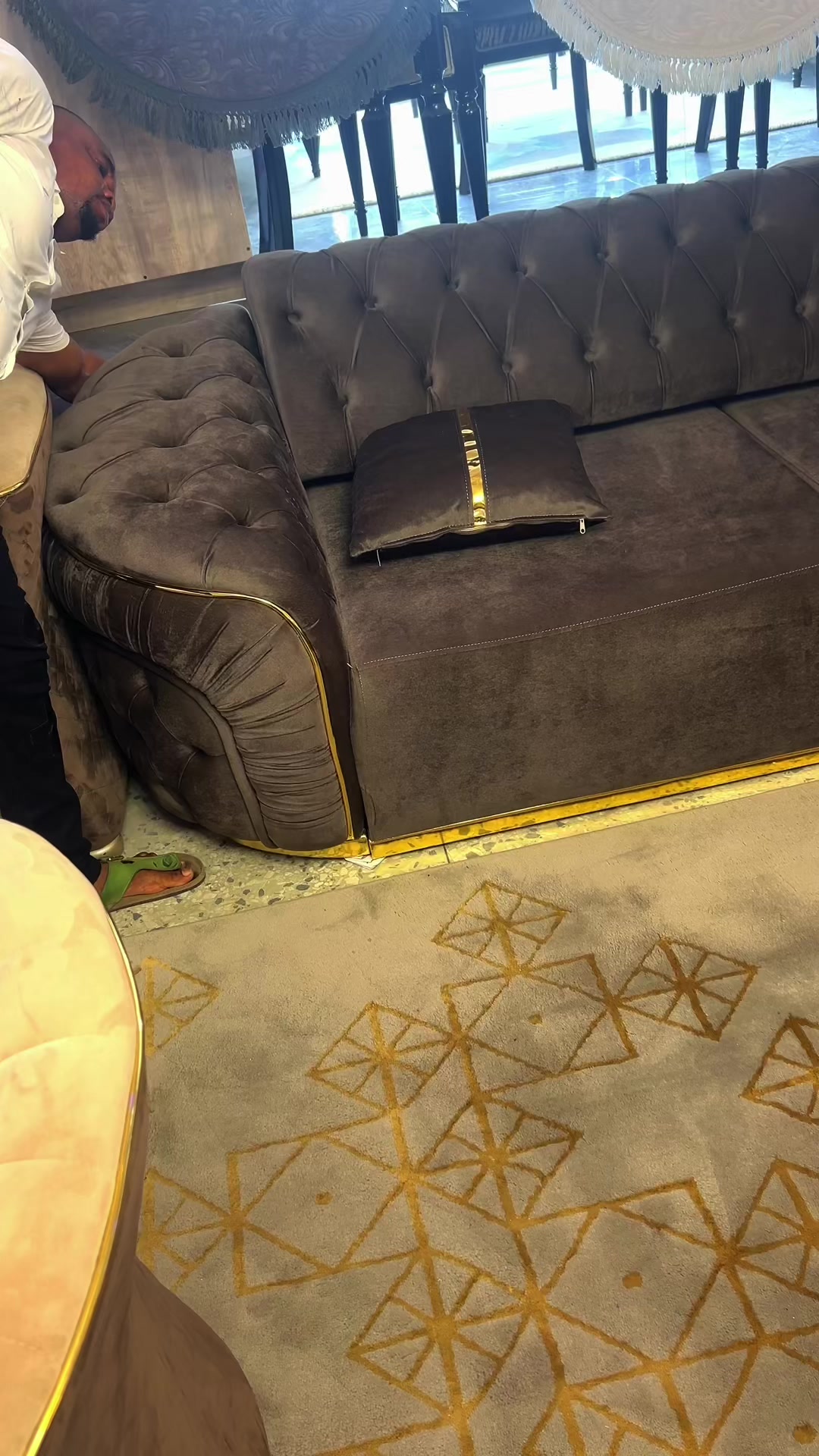 @viewsluxuryfurnitures