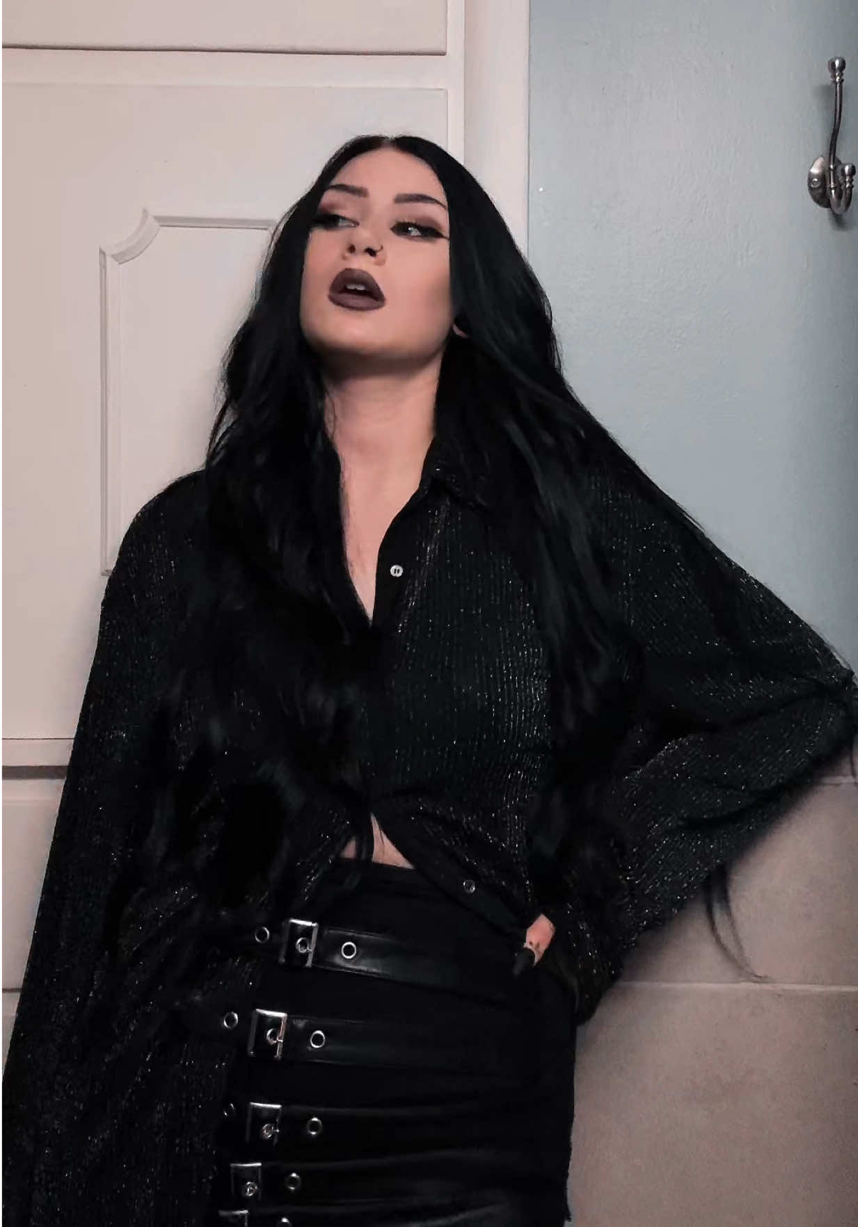 @𝔢𝔪𝔦𝔩𝔶🕯
