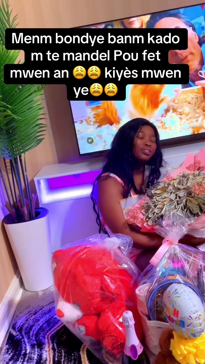 @Sandoustyy