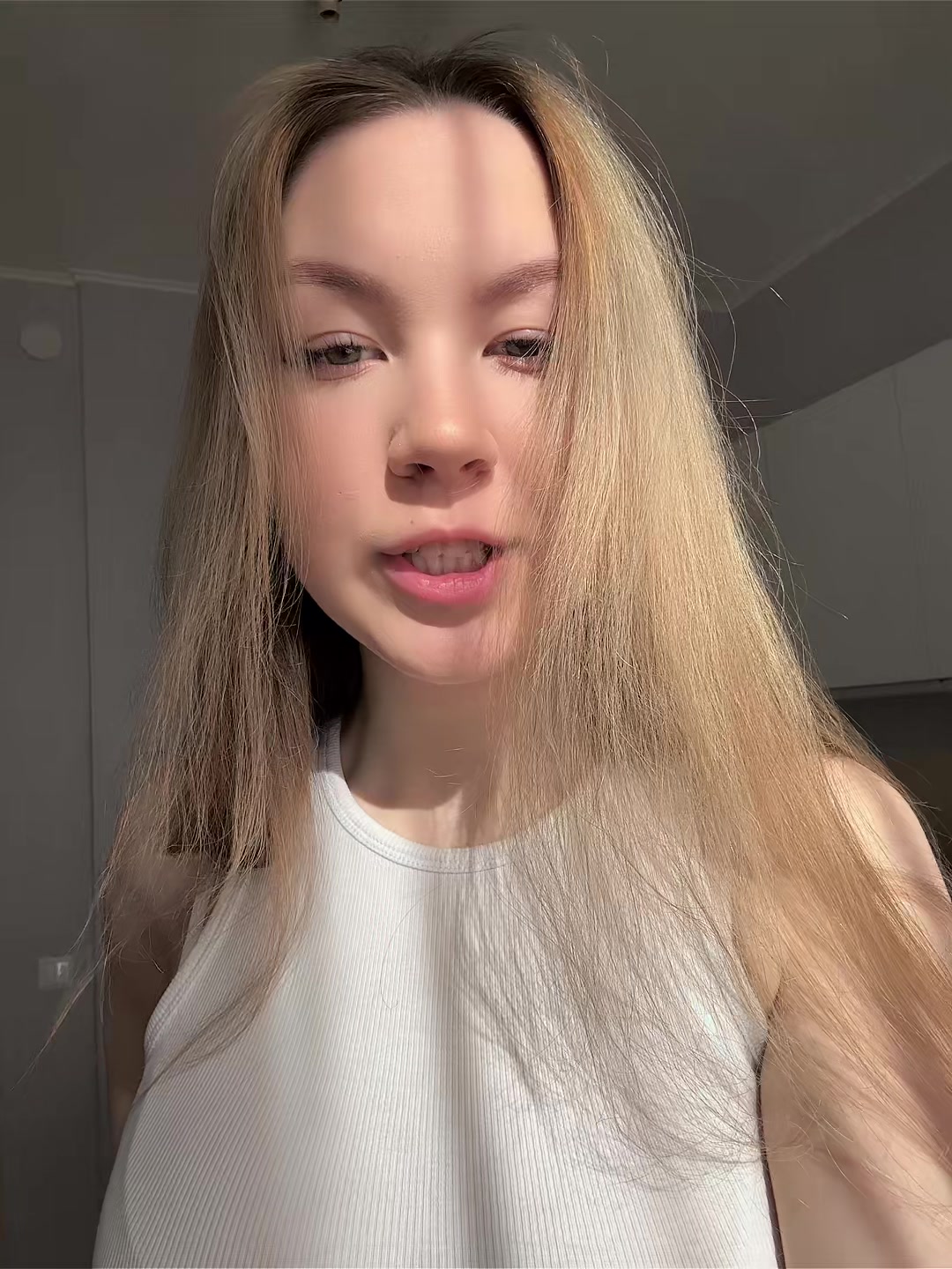 @❤️:>❤️